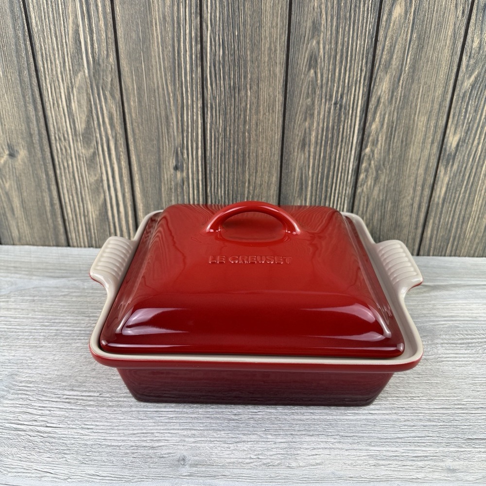 Le Creuset Heritage Square Covered Casserole Cerise Red Stoneware Baking Dish